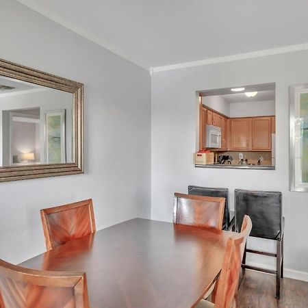 Nash Gold Private Condo - 2Bed, 2Bath, Sleep 6, 25 Min Walk To Broadway And All Nashville Attractions, Pool, Gym Экстерьер фото