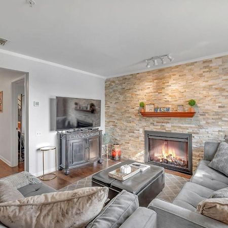 Nash Gold Private Condo - 2Bed, 2Bath, Sleep 6, 25 Min Walk To Broadway And All Nashville Attractions, Pool, Gym Экстерьер фото