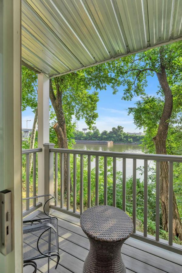 Nash Gold Private Condo - 2Bed, 2Bath, Sleep 6, 25 Min Walk To Broadway And All Nashville Attractions, Pool, Gym Экстерьер фото