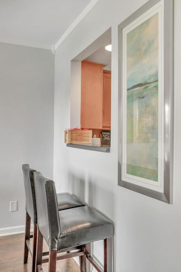 Nash Gold Private Condo - 2Bed, 2Bath, Sleep 6, 25 Min Walk To Broadway And All Nashville Attractions, Pool, Gym Экстерьер фото
