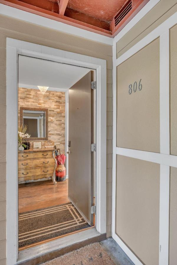 Nash Gold Private Condo - 2Bed, 2Bath, Sleep 6, 25 Min Walk To Broadway And All Nashville Attractions, Pool, Gym Экстерьер фото